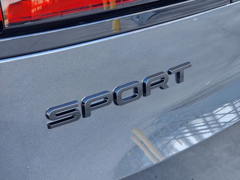 New 2026 Land Rover Range Rover Sport Dynamic SE image 12