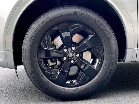 Used 2023 Land Rover Discovery Sport S R-Dynamic image 8