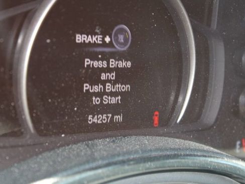 Used 2024 Dodge Durango GT RWD image 9