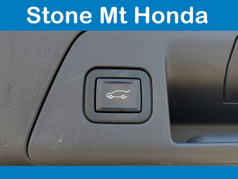 Used 2022 Buick Envision Essence w/ Technology Package I image 10