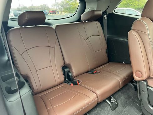 Used 2020 Buick Enclave Avenir w/ Avenir Technology Package image 12