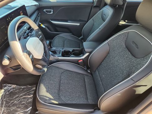 New 2025 Kia K4 GT-Line w/ GT-Line Sunroof Package image 11