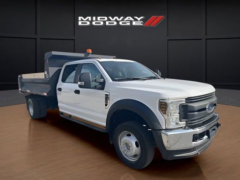 Used 2018 Ford F550 4x4 Crew Cab Super Duty image 1