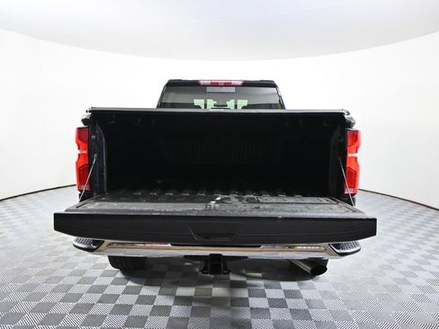 Used 2025 Chevrolet Silverado 3500 LTZ w/ LTZ Convenience Package AWD/4WD image 6