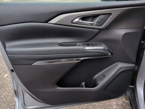 New 2026 Chevrolet Traverse LT w/ LPO, Floor Liner Package image 23