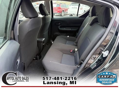 Used 2018 Toyota Prius C Two FWD image 7