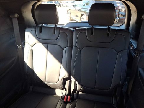 Used 2025 Jeep Grand Cherokee L Limited w/ MOPAR Finishing Package AWD/4WD image 12