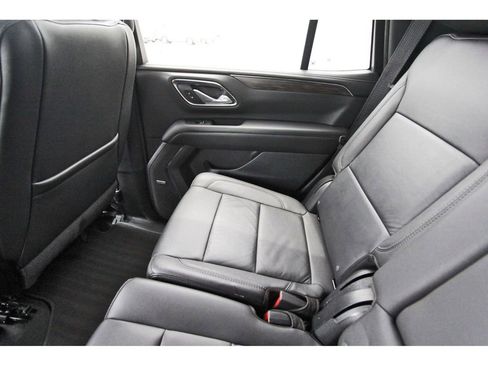 Used 2024 Chevrolet Tahoe LT AWD/4WD image 12