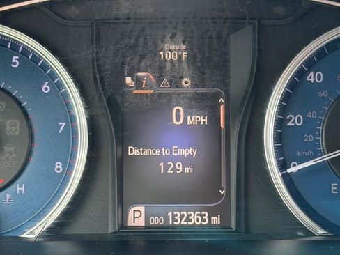 Used 2017 Toyota Camry LE FWD image 19
