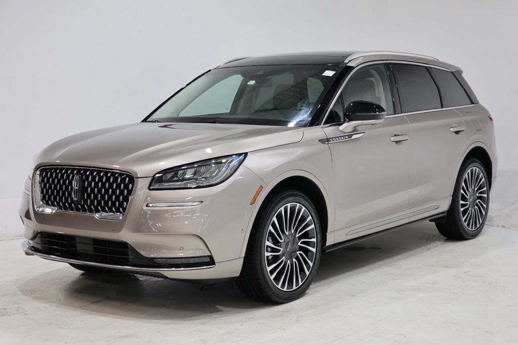 Used 2020 Lincoln Corsair Reserve w/ Equipment Group 201A AWD/4WD image 3