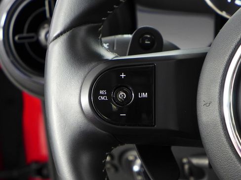 Used 2023 MINI Cooper S FWD image 30