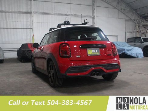 Used 2024 MINI Cooper S w/ Signature Upholstery Package FWD image 17