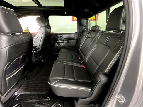 Used 2022 RAM 1500 Limited image 17