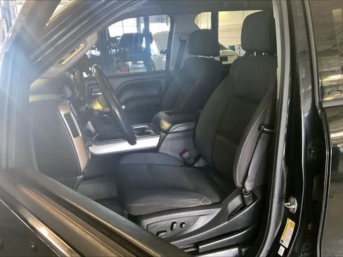 Used 2018 Chevrolet Silverado 1500 LT w/ Texas Edition image 7