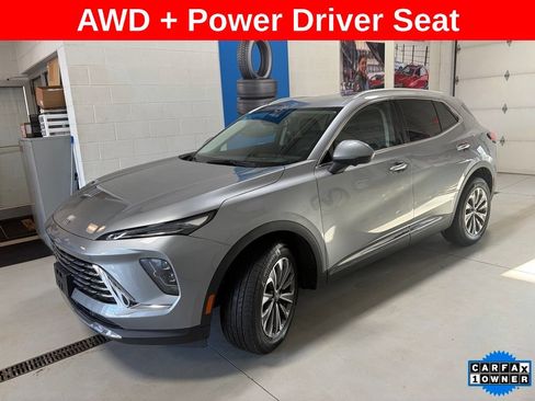 Used 2025 Buick Envision Preferred AWD/4WD image 5