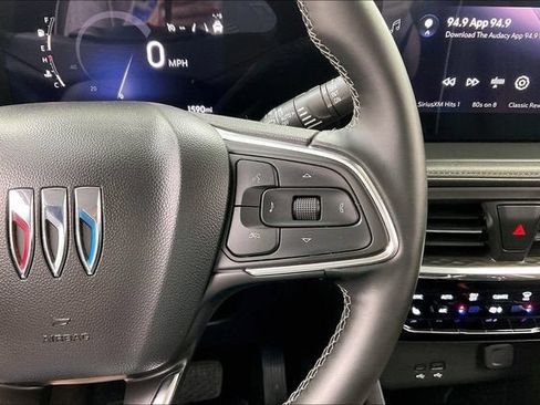 Certified 2025 Buick Encore GX Avenir w/ Avenir Convenience Package AWD/4WD image 23