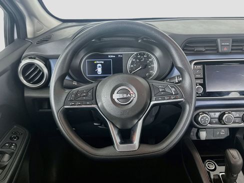 Used 2025 Nissan Versa SV FWD image 18