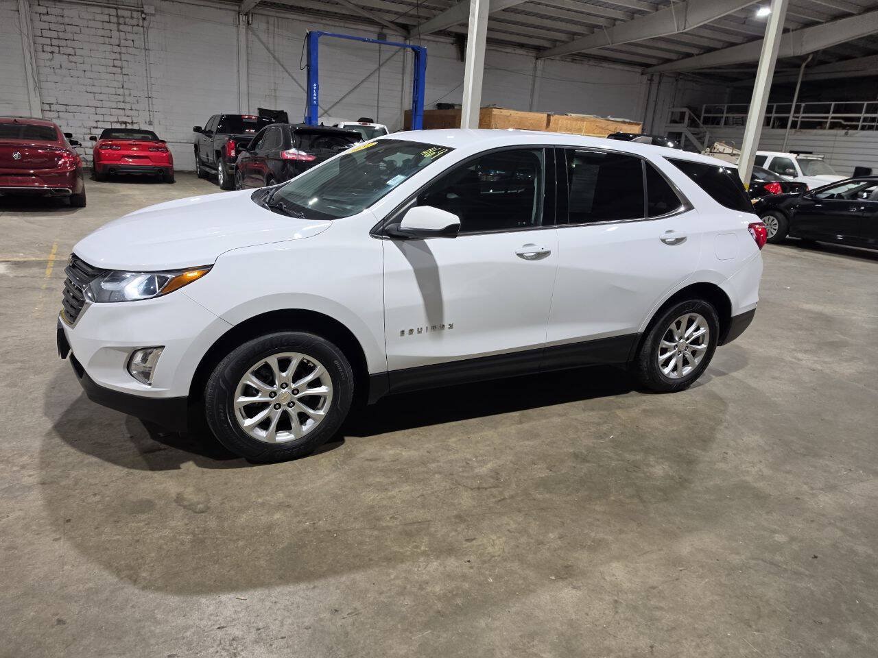 Used 2020 Chevrolet Equinox LT AWD/4WD image 3