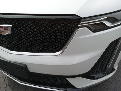 Certified 2023 Cadillac XT6 Sport AWD/4WD image 8