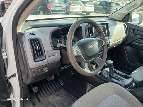 Used 2021 Chevrolet Colorado W/T w/ WT Convenience Package RWD image 7