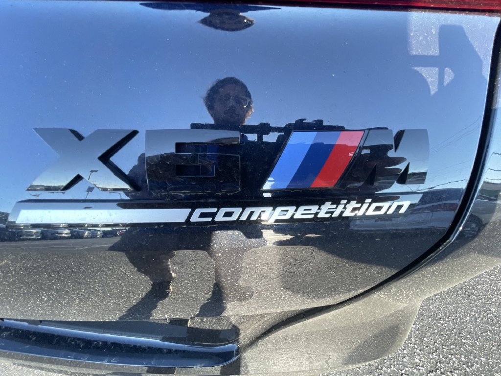 Used 2027 BMW X6 M Competition w/ Executive Package AWD/4WD image 32