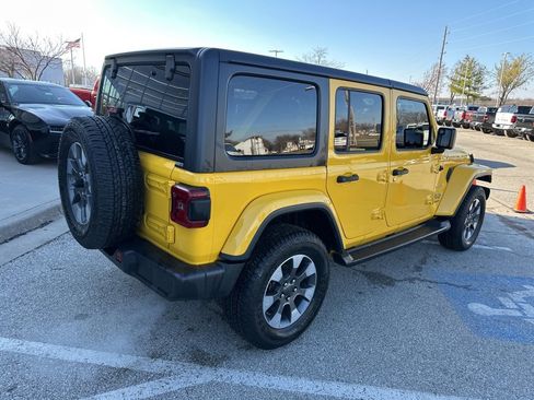 Used 2021 Jeep Wrangler Unlimited Sahara image 31