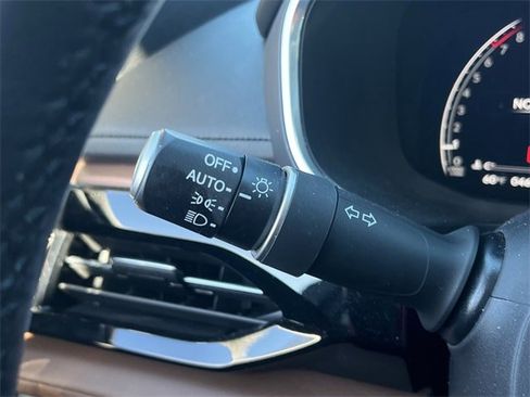 Certified 2023 Acura MDX FWD w/ Technology Package image 24