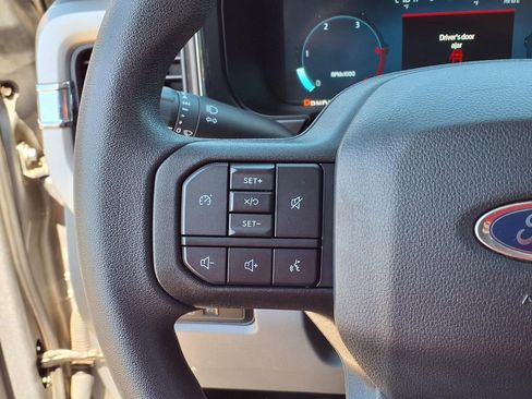 Used 2024 Ford F250 XLT w/ XLT Premium Package AWD/4WD image 36