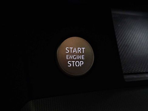 Used 2024 Audi Q5 2.0T Premium w/ Summer of Audi Package image 34