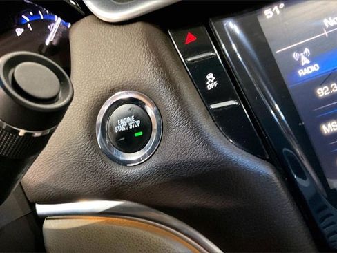 Used 2016 Cadillac XTS Luxury image 31