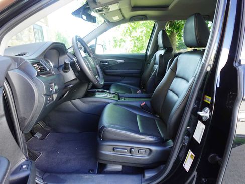 Used 2023 Honda Ridgeline RTL image 12