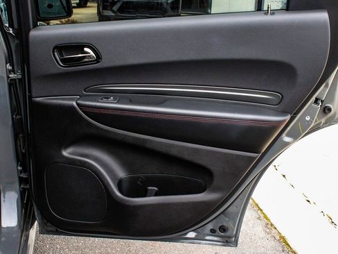 Used 2025 Dodge Durango GT AWD/4WD image 12