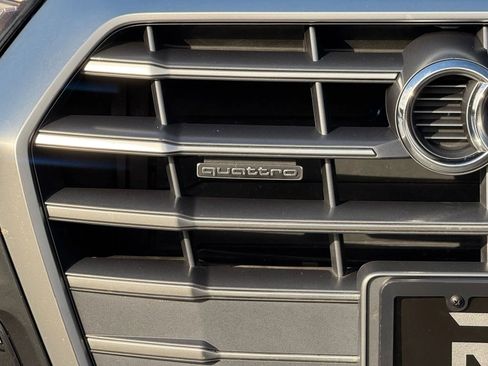 Used 2018 Audi Q5 2.0T Premium image 9