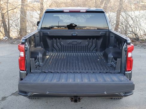 Used 2019 Chevrolet Silverado 1500 RST w/ Convenience Package AWD/4WD image 26