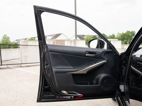 Used 2018 Lexus IS 300 F Sport w/ F Sport Package image 35