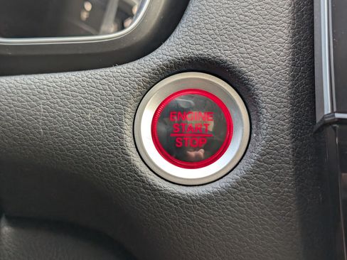 Used 2017 Honda CR-V Touring image 17