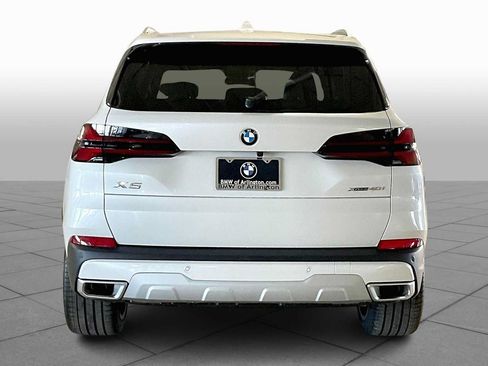 Certified 2026 BMW X5 xDrive40i w/ Premium Package AWD/4WD image 4