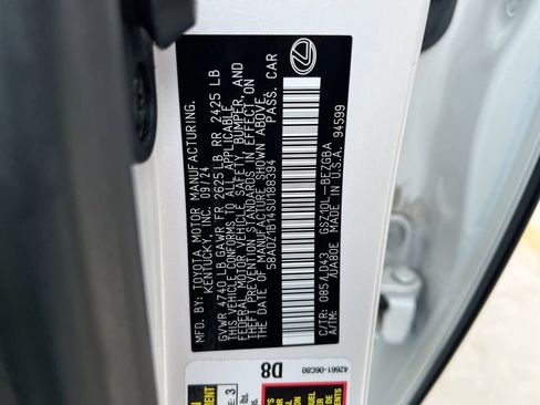 Certified 2025 Lexus ES 350 w/ Premium Package image 22