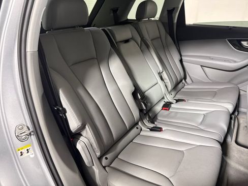 Used 2019 Audi Q7 3.0T Prestige AWD/4WD image 15