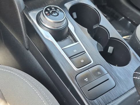 Used 2022 Ford Escape SE w/ SE Sport Appearance Package FWD image 12