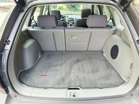 Used 2006 Pontiac Vibe w/ Sun And Sound Package FWD image 18