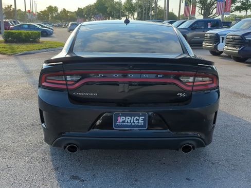 Used 2019 Dodge Charger R/T RWD image 6