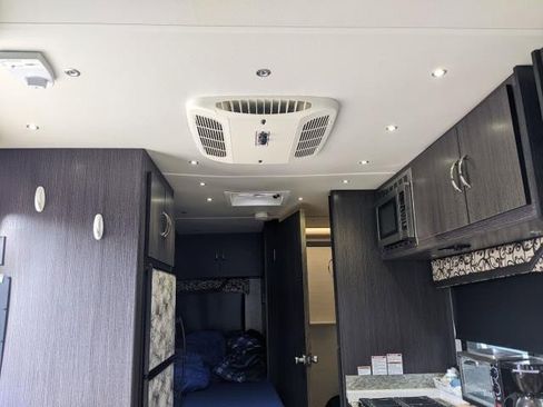 Used 2015 RAM ProMaster 3500 image 14