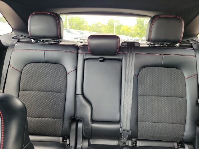 Used 2024 Ford Escape ST-Line w/ Tech Pack #1 AWD/4WD image 11