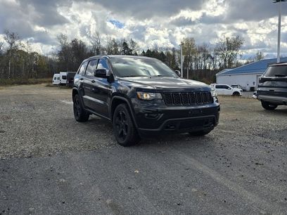 Used 2019 Jeep Grand Cherokee Laredo