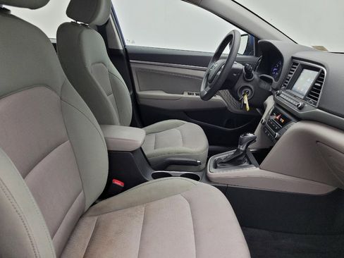 Used 2017 Hyundai Elantra SE FWD image 21
