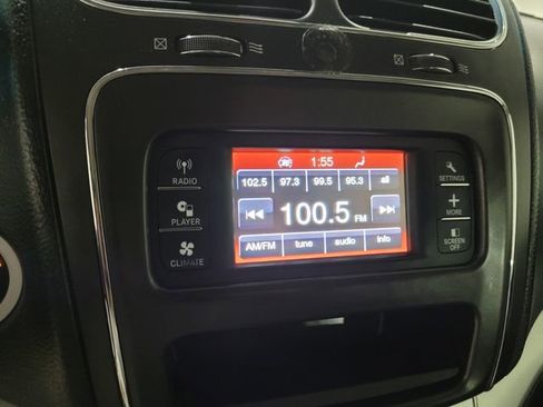 Used 2016 Dodge Journey SE image 26