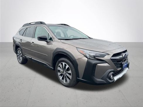 Used 2024 Subaru Outback Limited XT AWD/4WD image 5