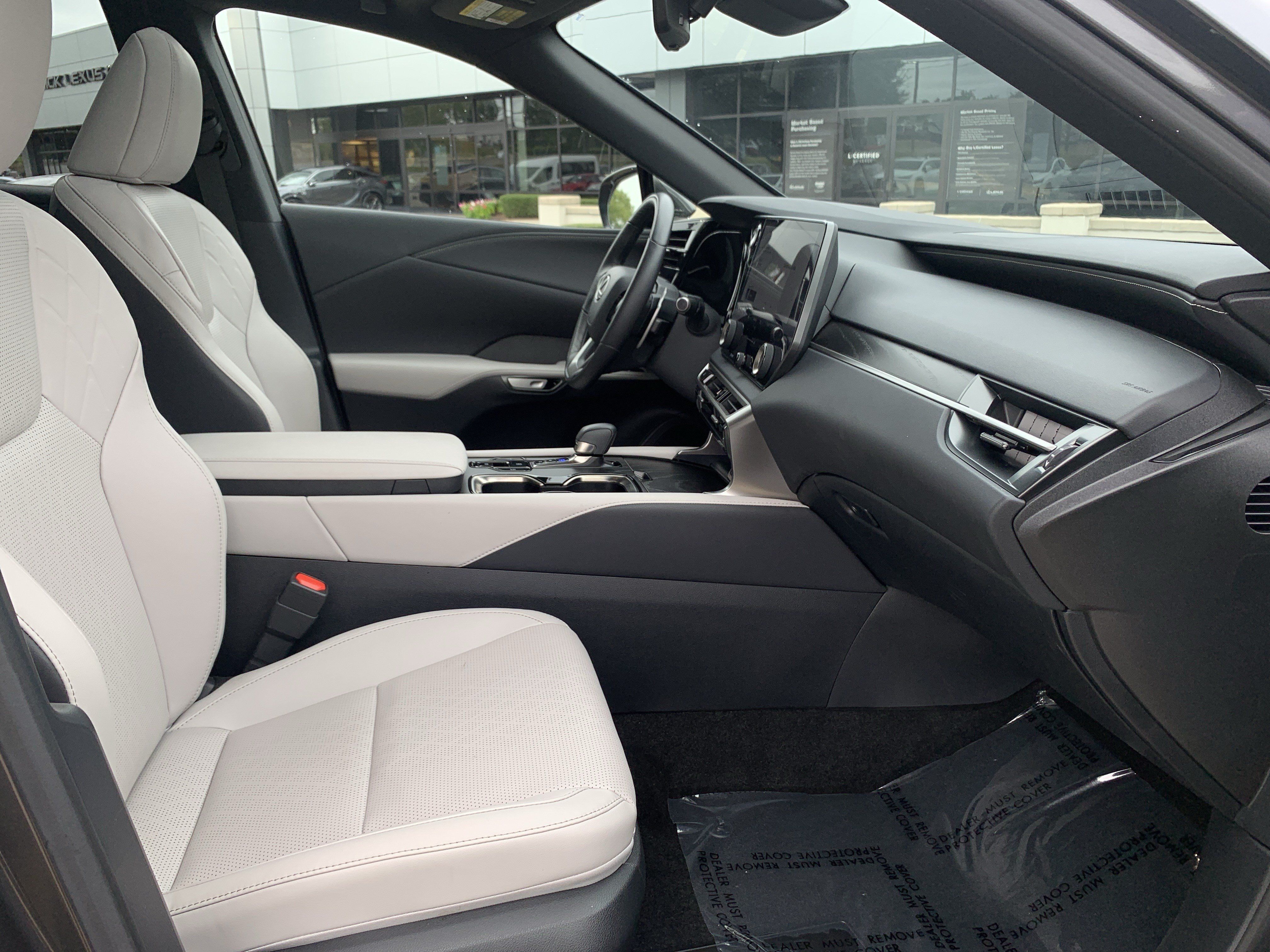 Used 2026 Lexus RX 350 Premium Plus w/ Accessory Package (Z1) FWD image 35