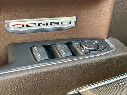 Used 2024 GMC Sierra 1500 Denali w/ Denali Reserve Package image 7